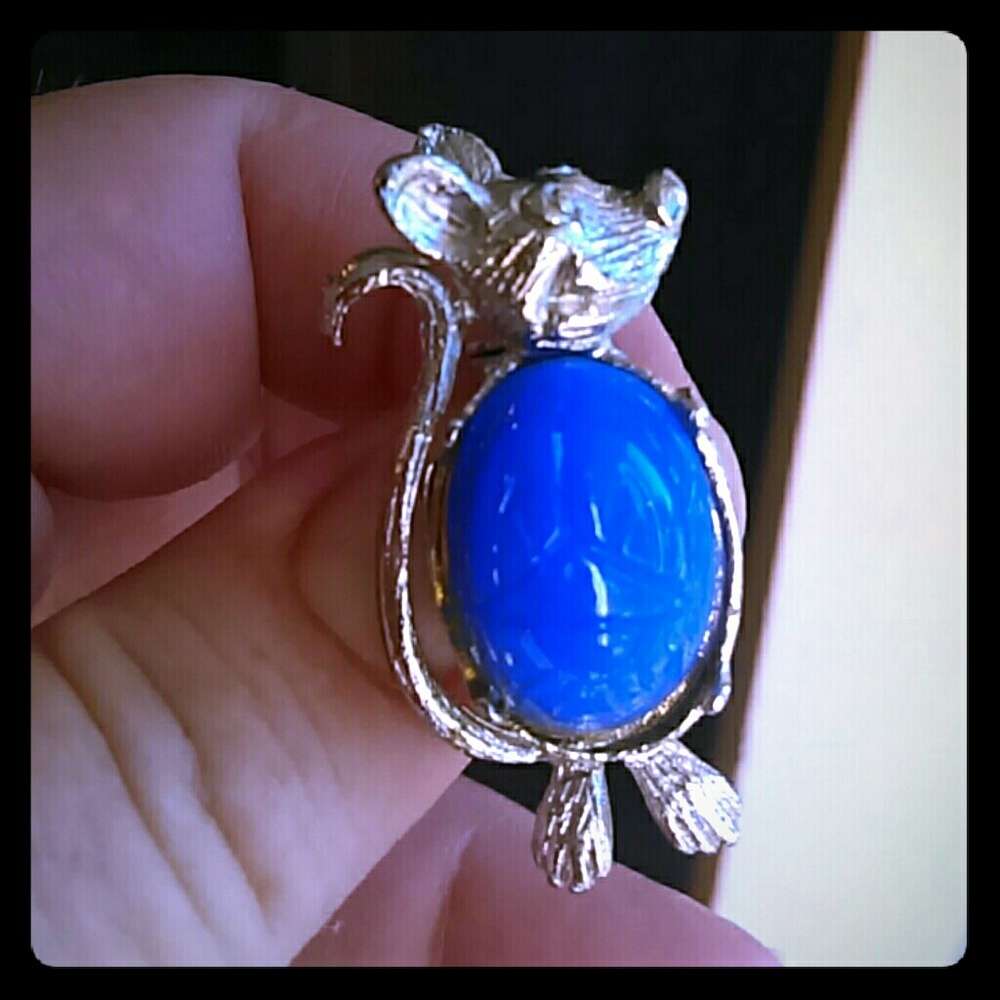 Vintage Jelly Belly Glass Scarab Beetle Mouse pin